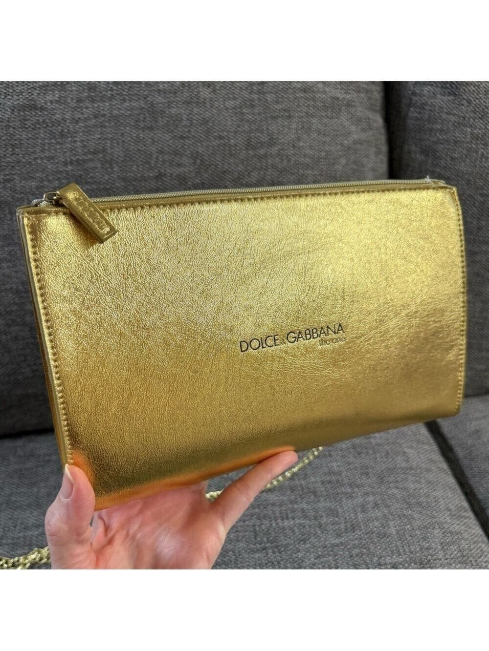 Dolce & Gabbana The One Golden Pouch On Chain New Authentic - Picture 9 of 17